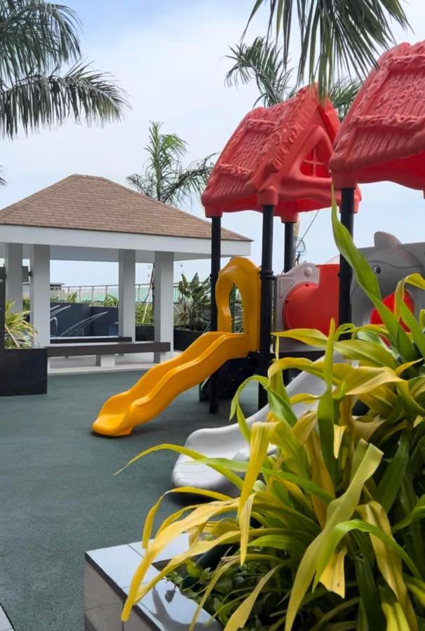 Cozycoaststay By Appletravelbeyondph Pasay Exteriér fotografie